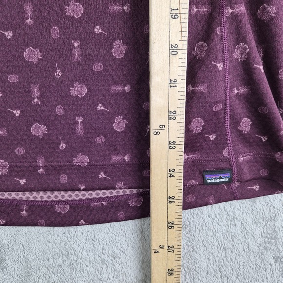 Patagonia Top Womens Small Burgundy Patterned Capalene Midweight Base Layer - Picture 4 of 13